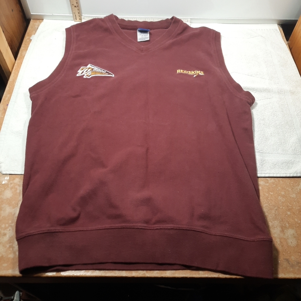 Red Vintage NFL Washington Redskin Pullover  Sleeveless Sweat Shirt Large